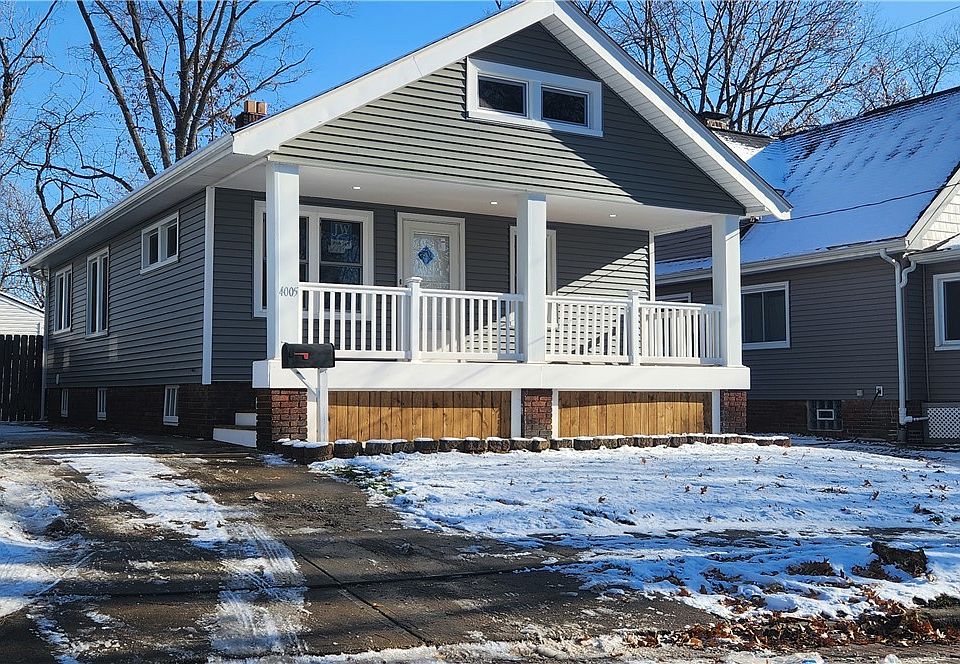 1st image of 4005 W 22nd St