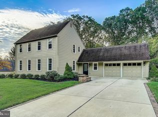 19 Doncaster Rd, Cherry Hill, NJ 08003