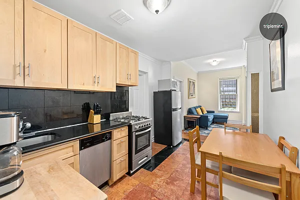 Rented by Triplemint | media 59