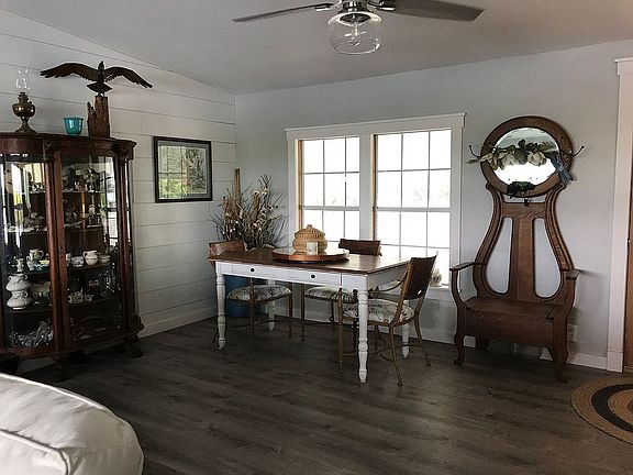 5th image of 513 Riverview Ln