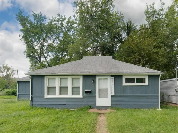 465 S Dade Ave, Saint Louis, MO 63135