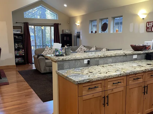 8697 Trout Ave, Kings Beach, CA 96143