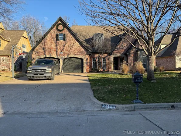 10123 S Joplin Ave, Tulsa, OK 74137