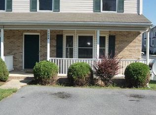 1306 Goldfinch Dr, Harrisonburg, VA 22802