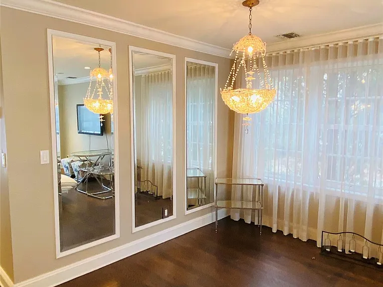 1011 Madeira Blvd — Photo 9