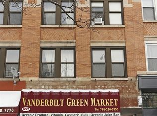 657 Vanderbilt Ave, Brooklyn, NY 11238