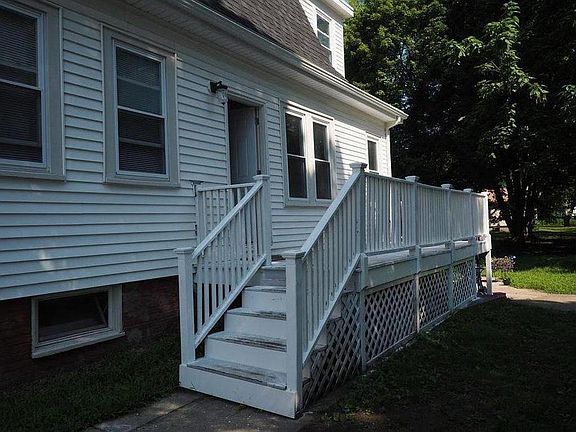 Private Deck