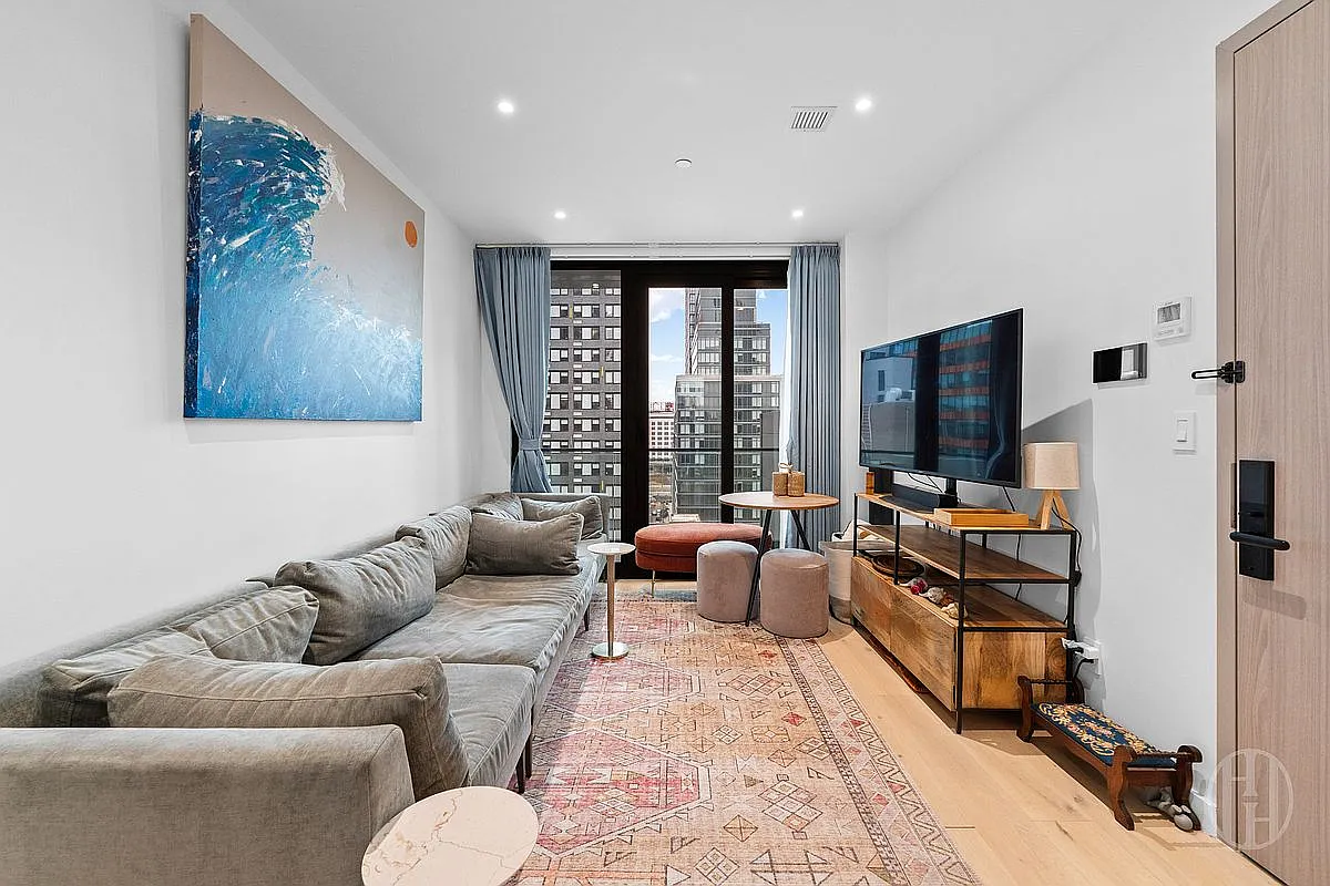 4262 Hunter St #11A photo 1
