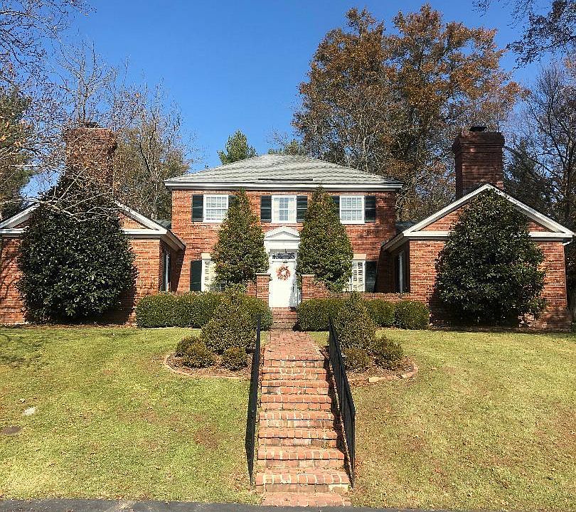 1st image of 9 Sequoyah Dr