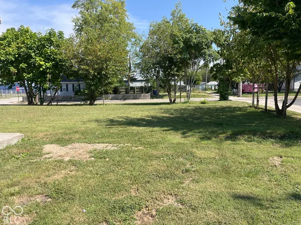 444 Spruce St, Indianapolis, IN 46201