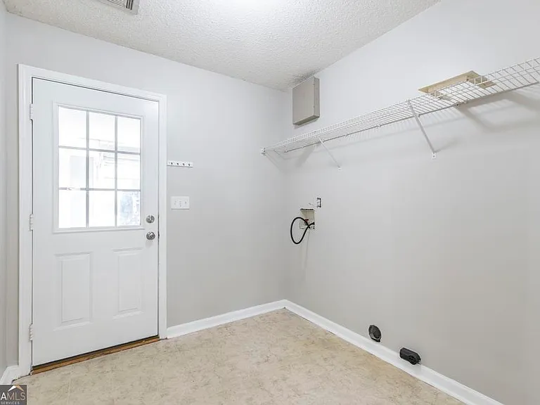 105 Millstone Way — Photo 17