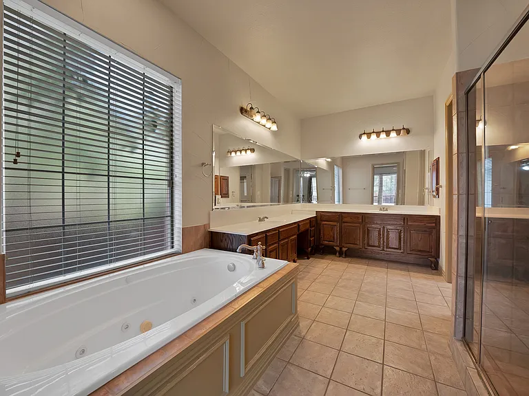 2245 Homestead Ln — Photo 20