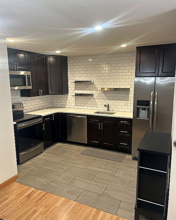 1st image of 2751 Pennsylvania Ave #B108