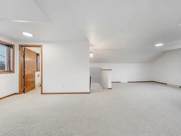 1721 W Main St — Photo 6
