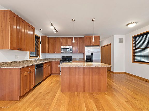 4th image of 6530 S Woodlawn Ave Unit 1
