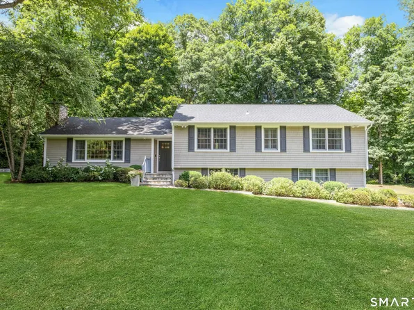 51 Horton Lane, New Canaan, CT 06840