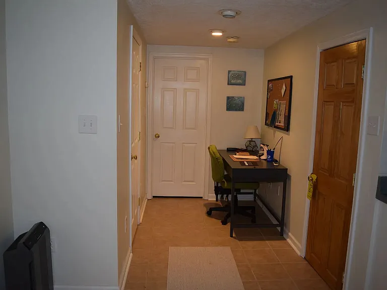 8800 Thornton Rolling Rd #2 — Photo 2