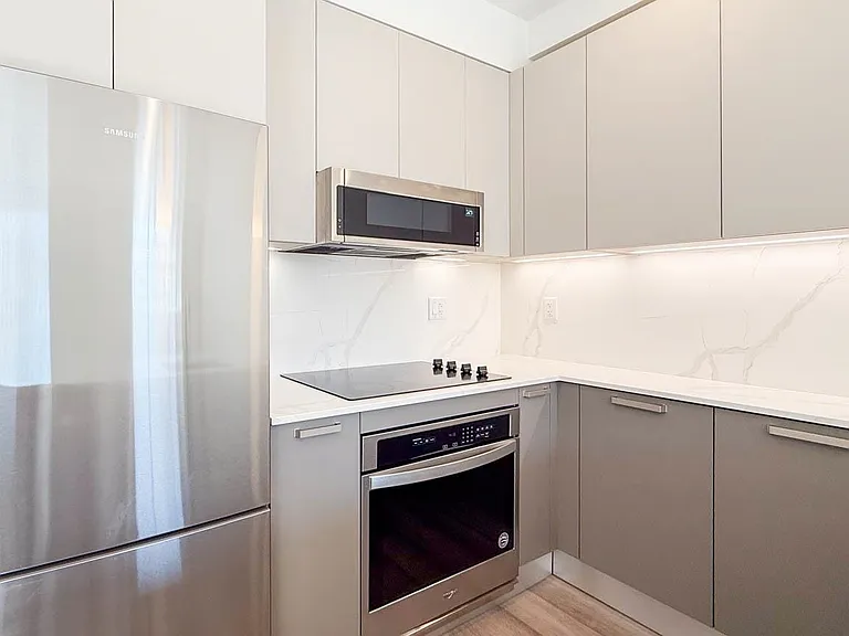 3588 Hull St #400 — Photo 10