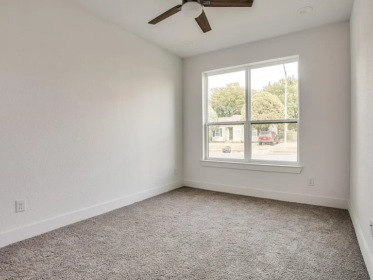 3216 Forest Park Blvd — Photo 16