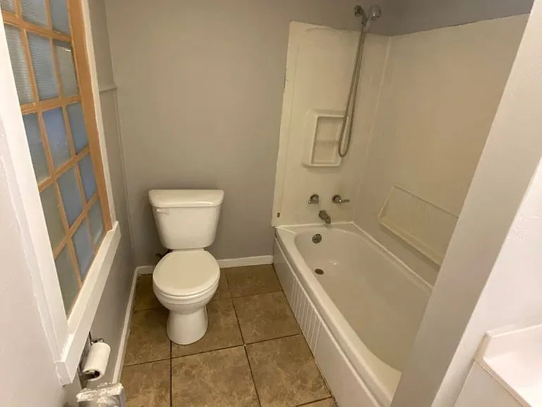 501 Marie Ave - (22200) — Photo 12