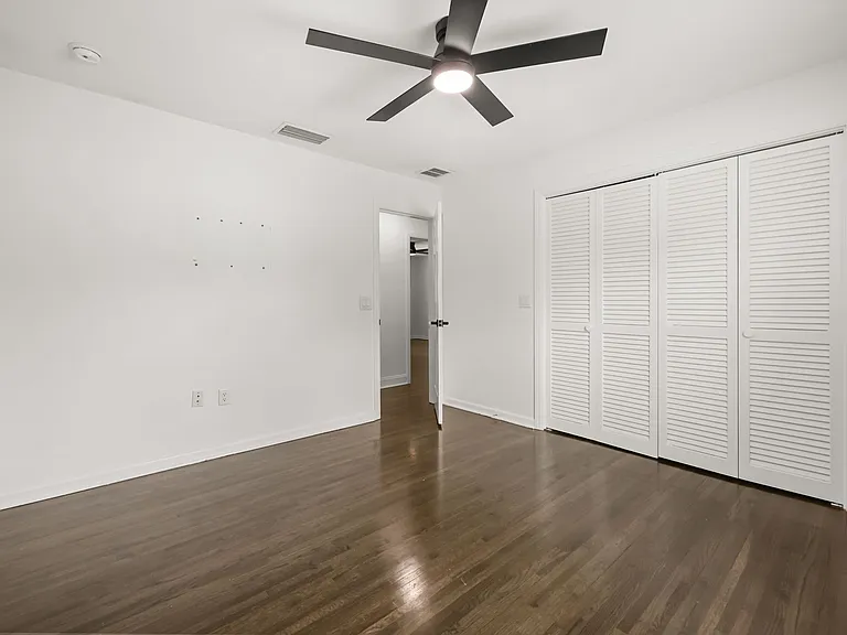 1440 Bonnie Burn Cir — Photo 15