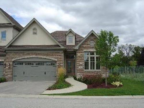1st image of 700 E Oliviabrook Dr