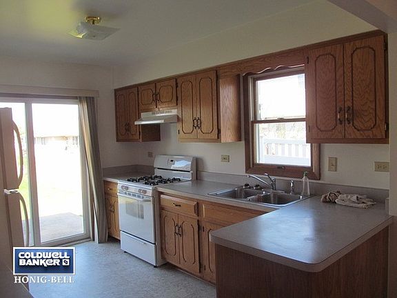 2nd image of 530 Elizabeth Dr