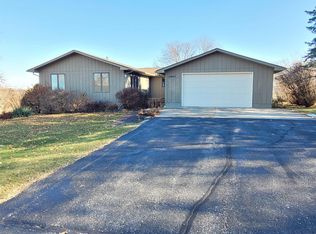 1440 Jersey Ln, Waterloo, IA 50701