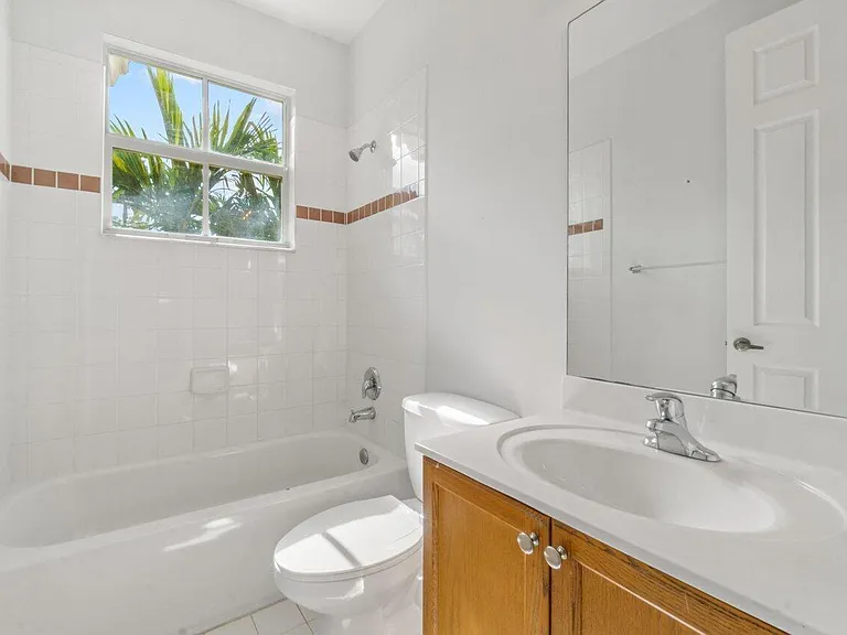406 Lake Monterey Cir — Photo 14