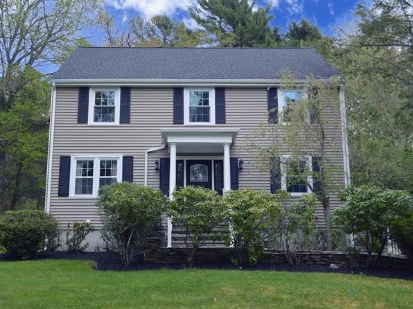 1515 Tremont St, Duxbury, MA 02332