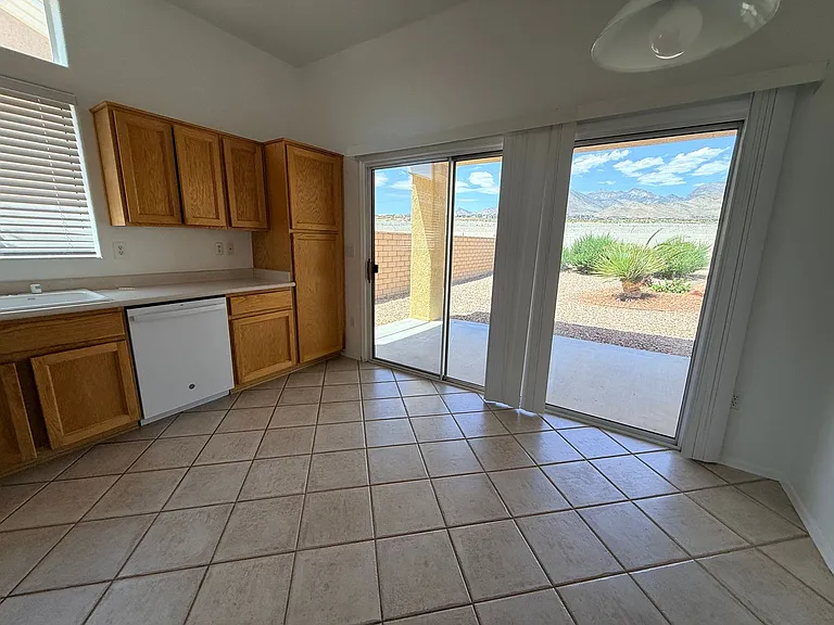 2337 Sun Cliffs St — Photo 13