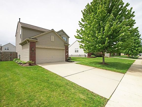 2nd image of 7622 Warwick Dr