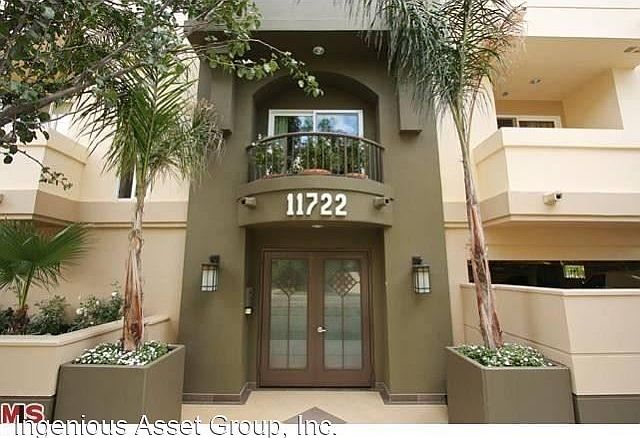 1st image of 11722 Ohio Ave APT 305