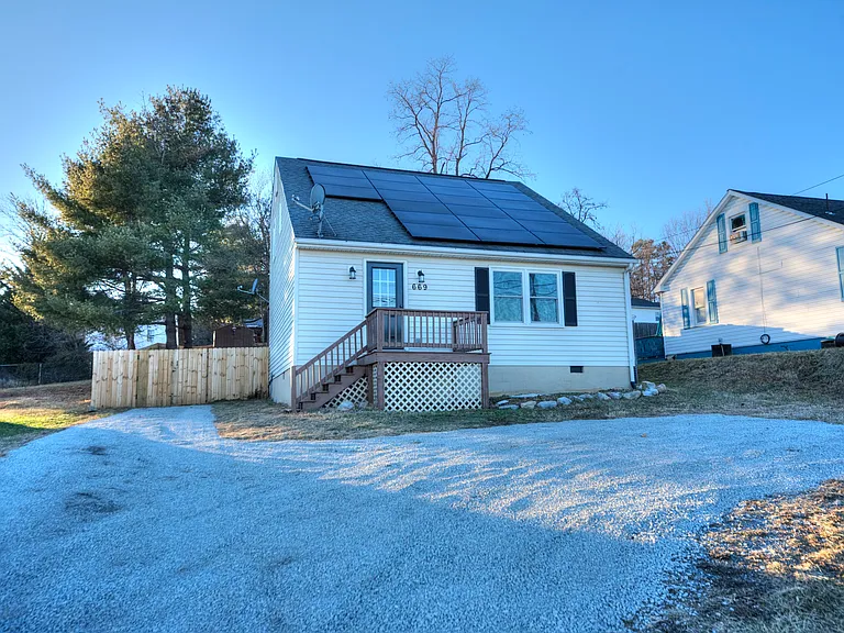669 Lee Jackson Hwy — Photo 2