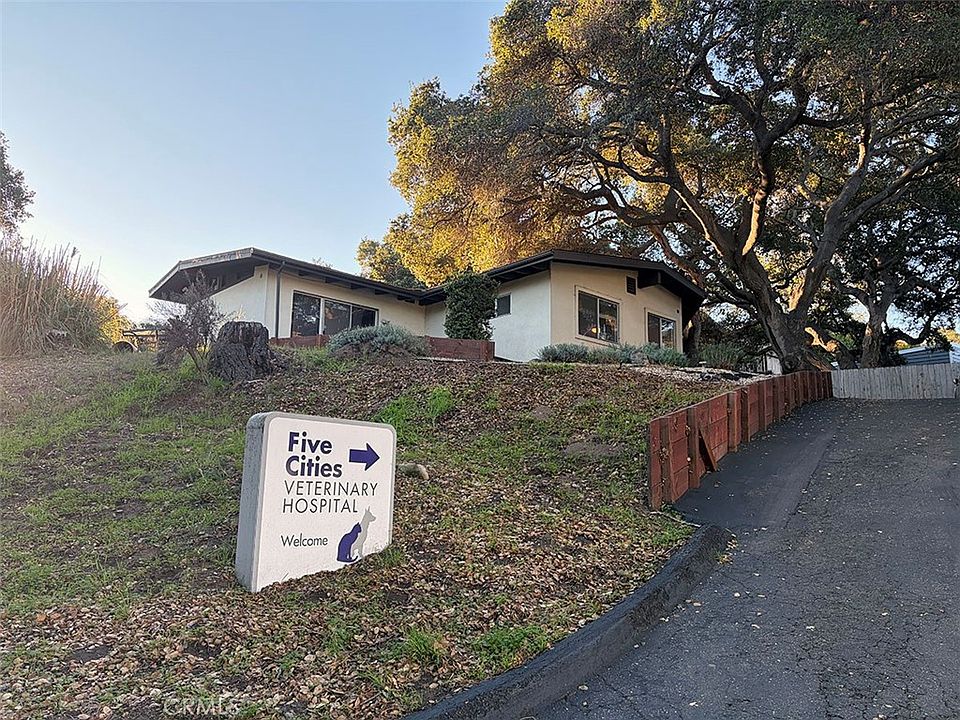 1st image of 1577 El Camino Real