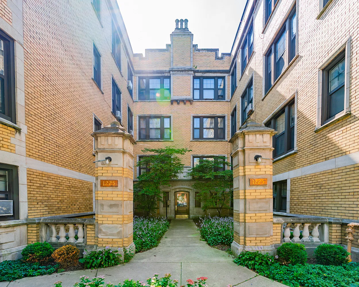 1221-31 W. Chase Ave — Photo 2