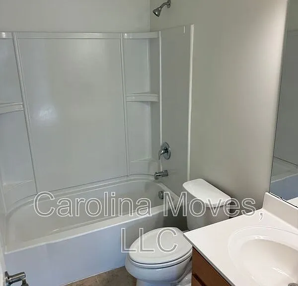 405 Christiane Way — Photo 17