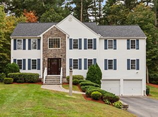 1 Trailside Dr, Chelmsford, MA 01824