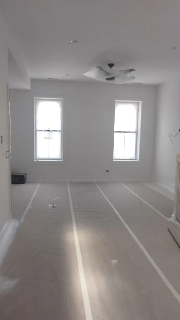 3 bed, 2.5 bath, 1200 sqft, $4,570 — Photo 2