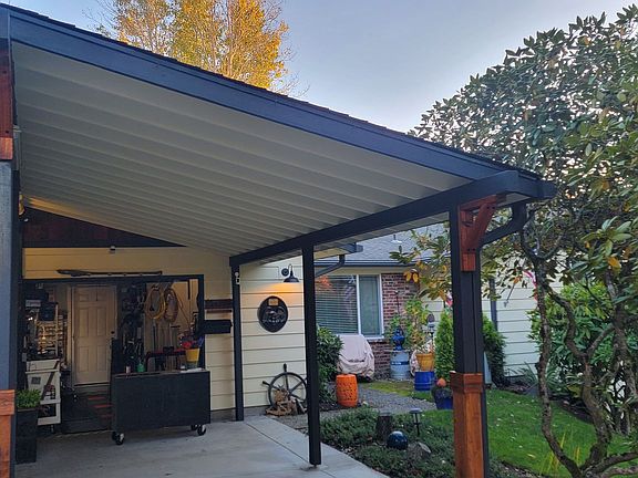 2nd image of 1327 Worrall Dr