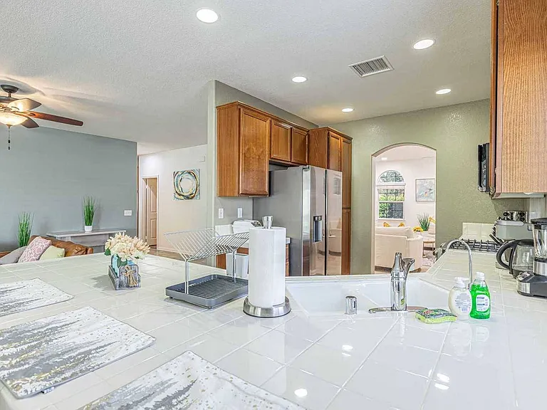 37058 Alton Dr — Photo 13