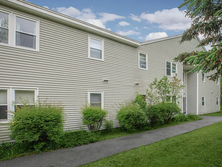 70 Hadley Lake Rd — Photo 9