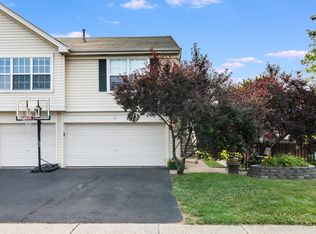 62 Seton Creek Dr UNIT 62, Oswego, IL 60543