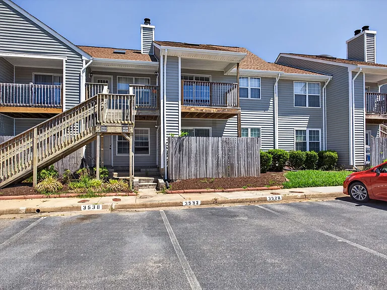 3528 Dublin Ct — Photo 22