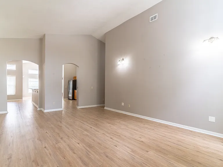 102 Ivy Brook Ct — Photo 6