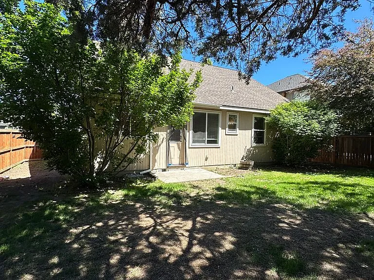 20565 Basket Flower Pl — Photo 30