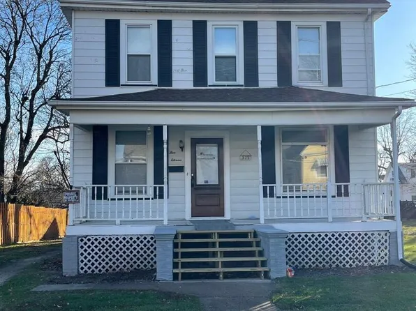 511 W Central Blvd, Kewanee, IL 61443