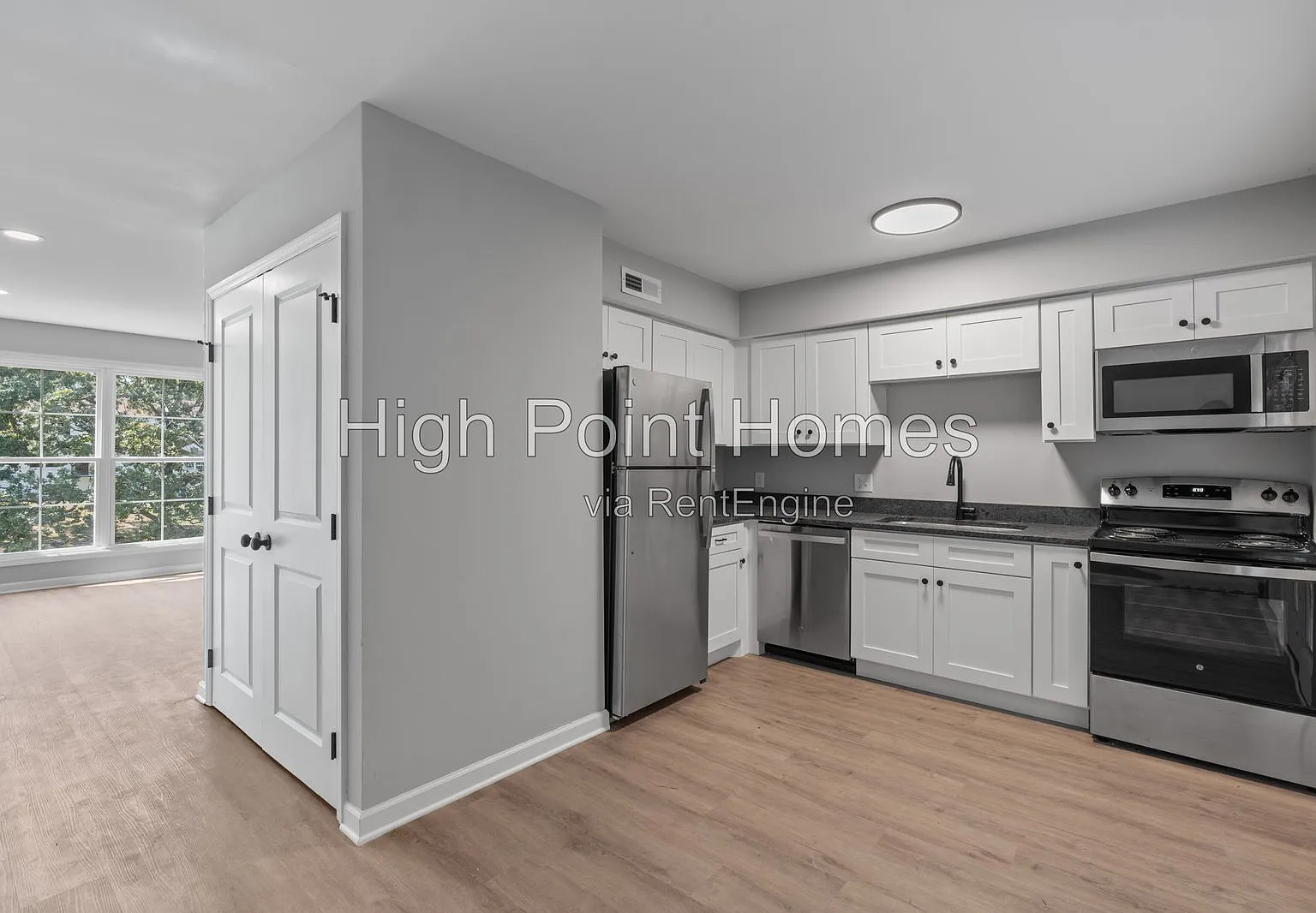 2 bed, 1.5 bath, 950 sqft, $1,225 — Photo 4