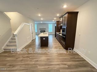 11549-107 Helmond Way, Raleigh, NC 27617
