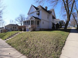121 E Holmes St, Janesville, WI 53545